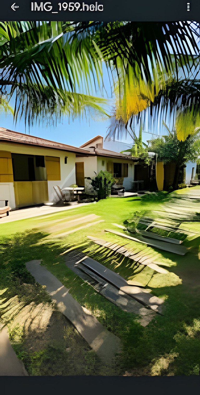 Trio Aloha Chalé Sol, Lua e Surf