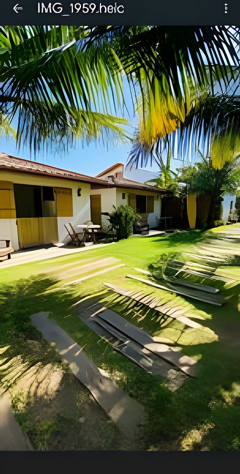 Trio Aloha Chalé Sol, Lua e Surf