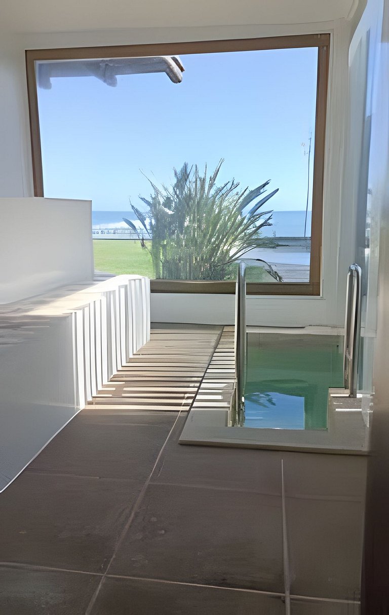 Suíte Praia em Divino Recanto Pé na areia